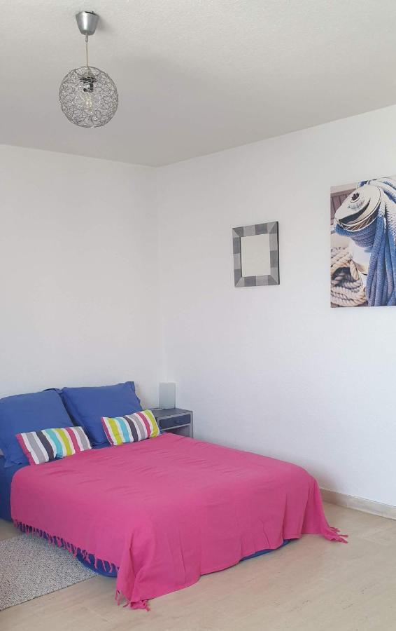 Studios A Golfe Juan Bagian luar foto